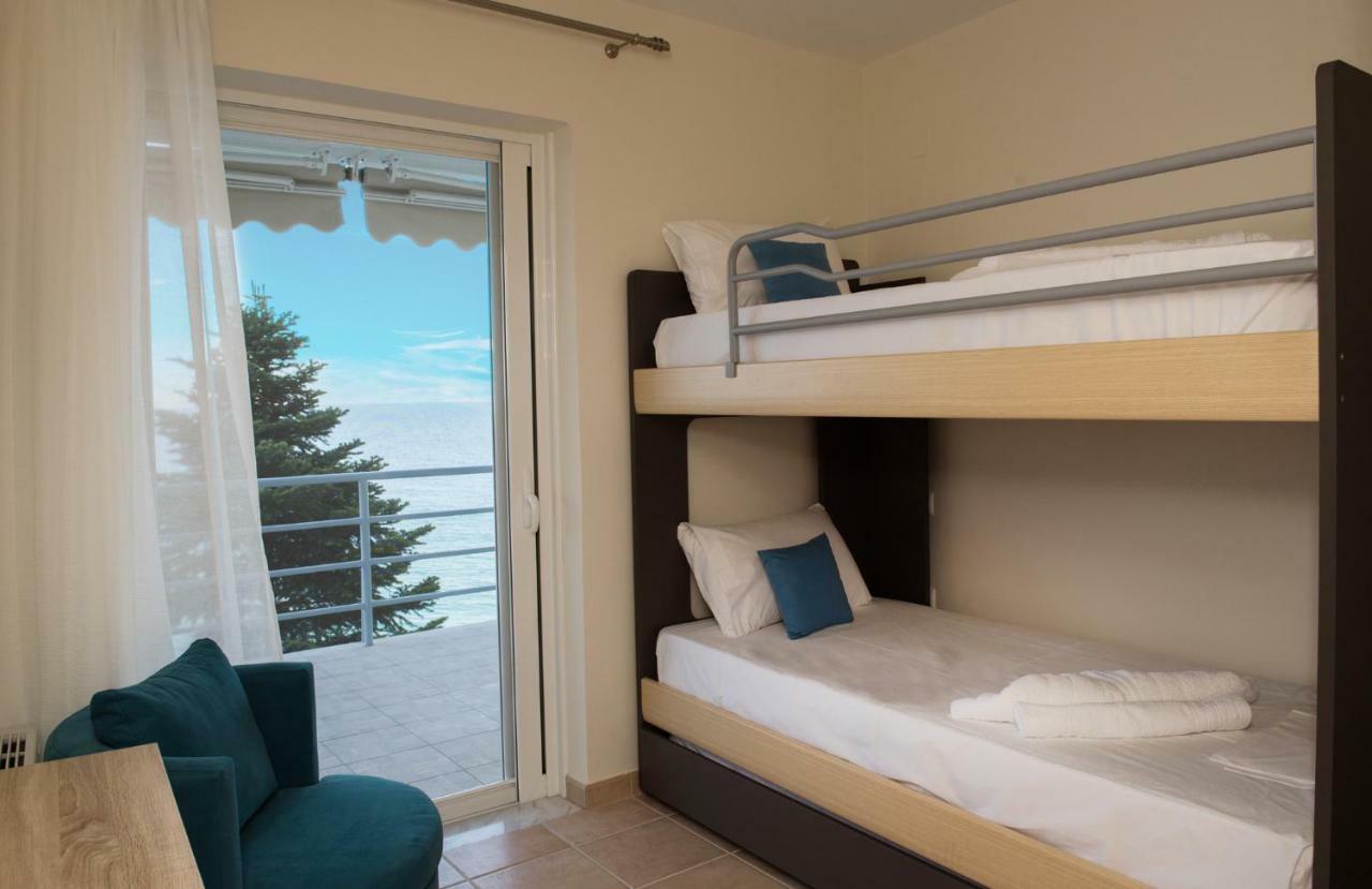 Kiveri Luxurious Seaside Apartment エクステリア 写真